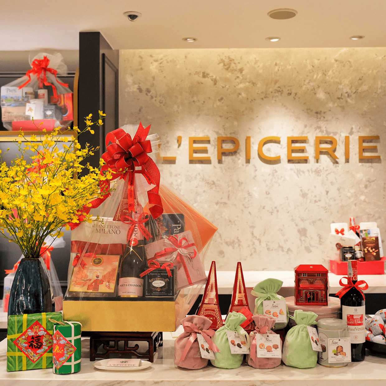 METROPOLE SIGNATURE TET HAMPERS