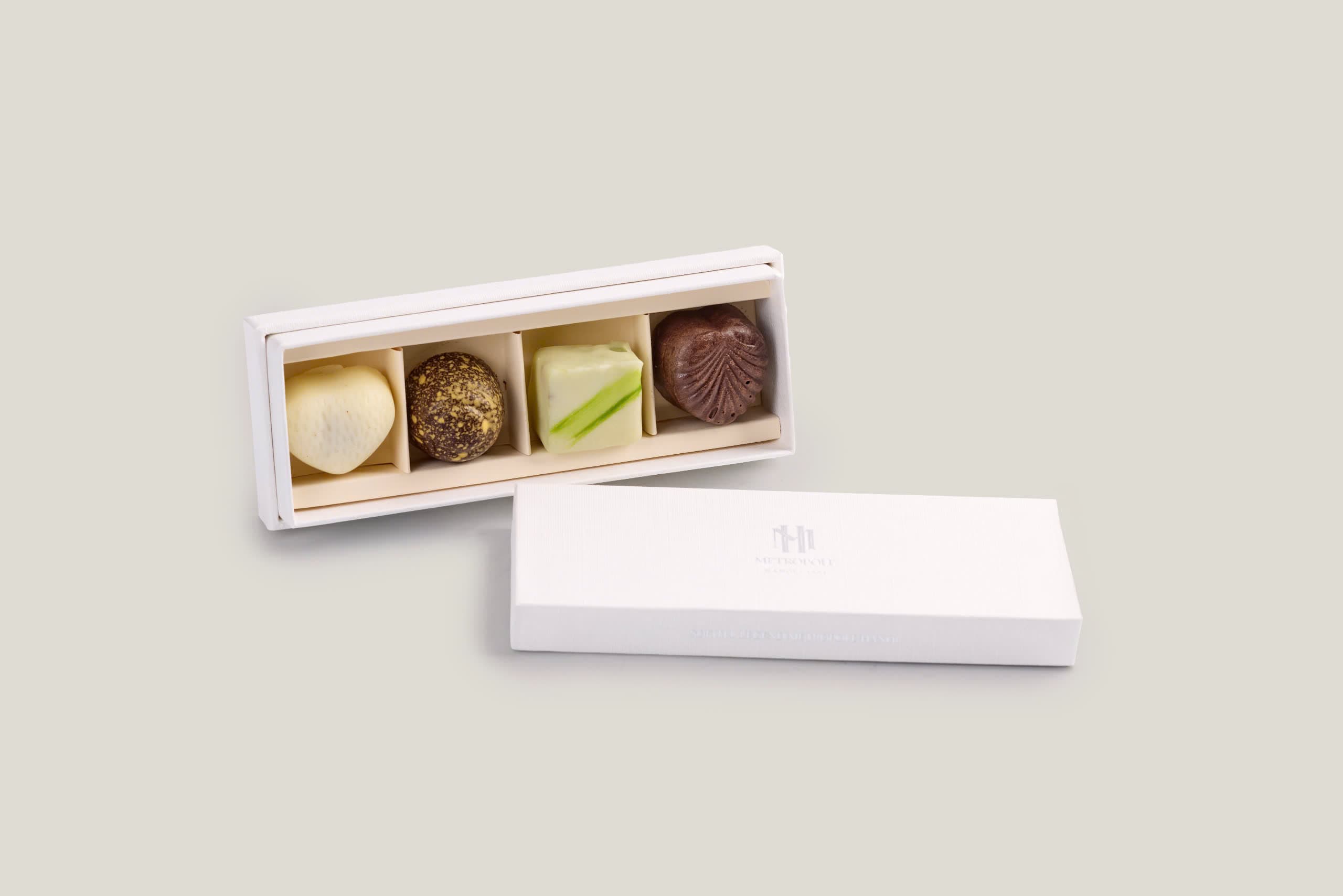 4-PIECE CHOCOLATE BOX